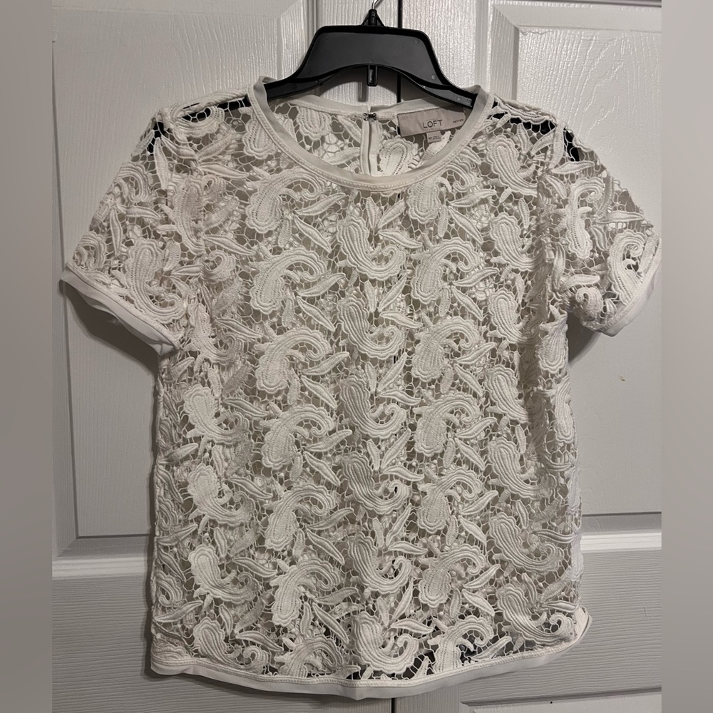 LOFT Paisley Crochet Lace Sheer Boxy Short Sleeve Blouse Ann Taylor. MP - Picture 3 of 8